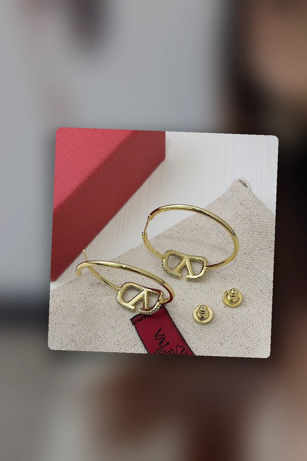 NB - VEL Jewelry - 330