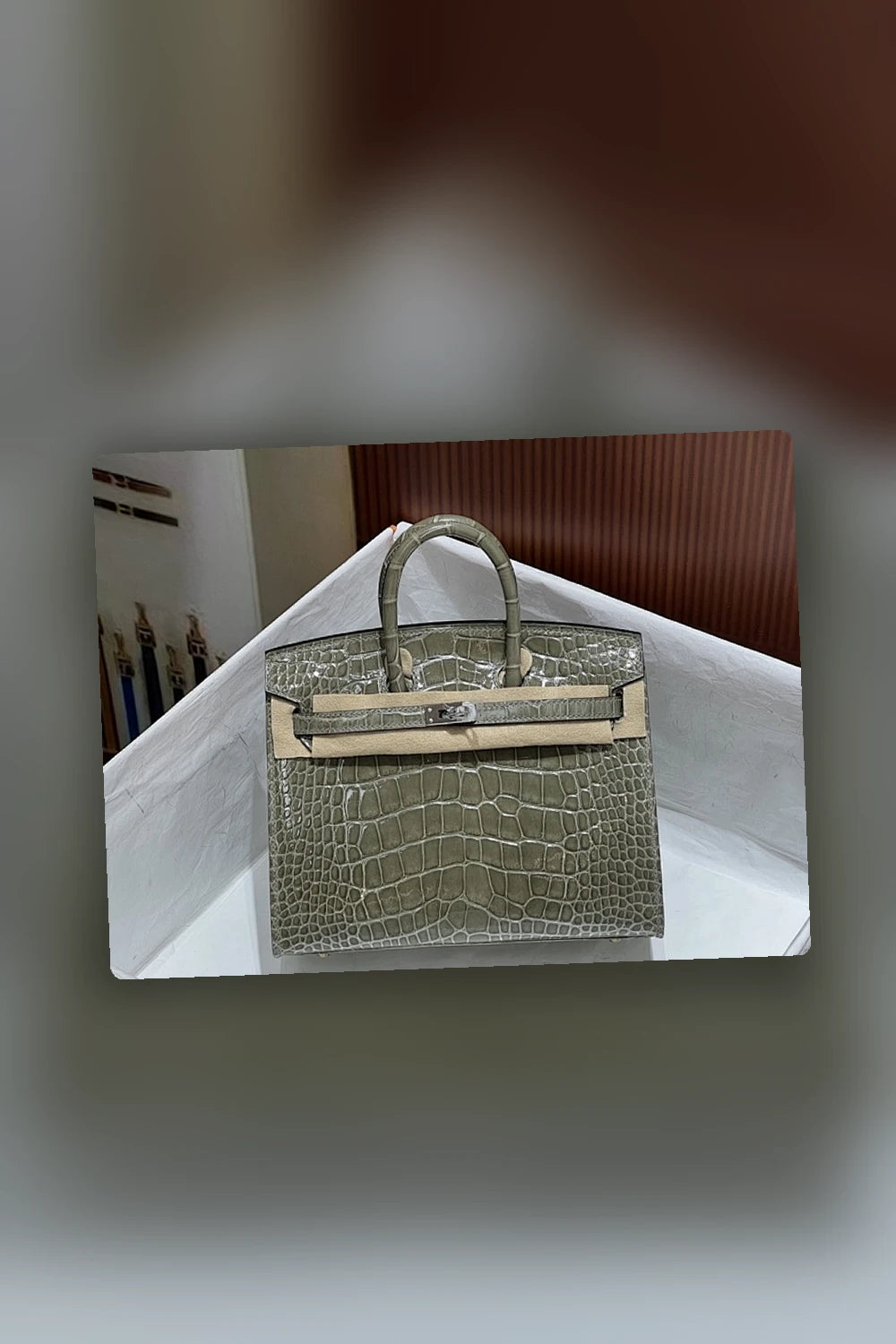 NB - HMS Bag - 670