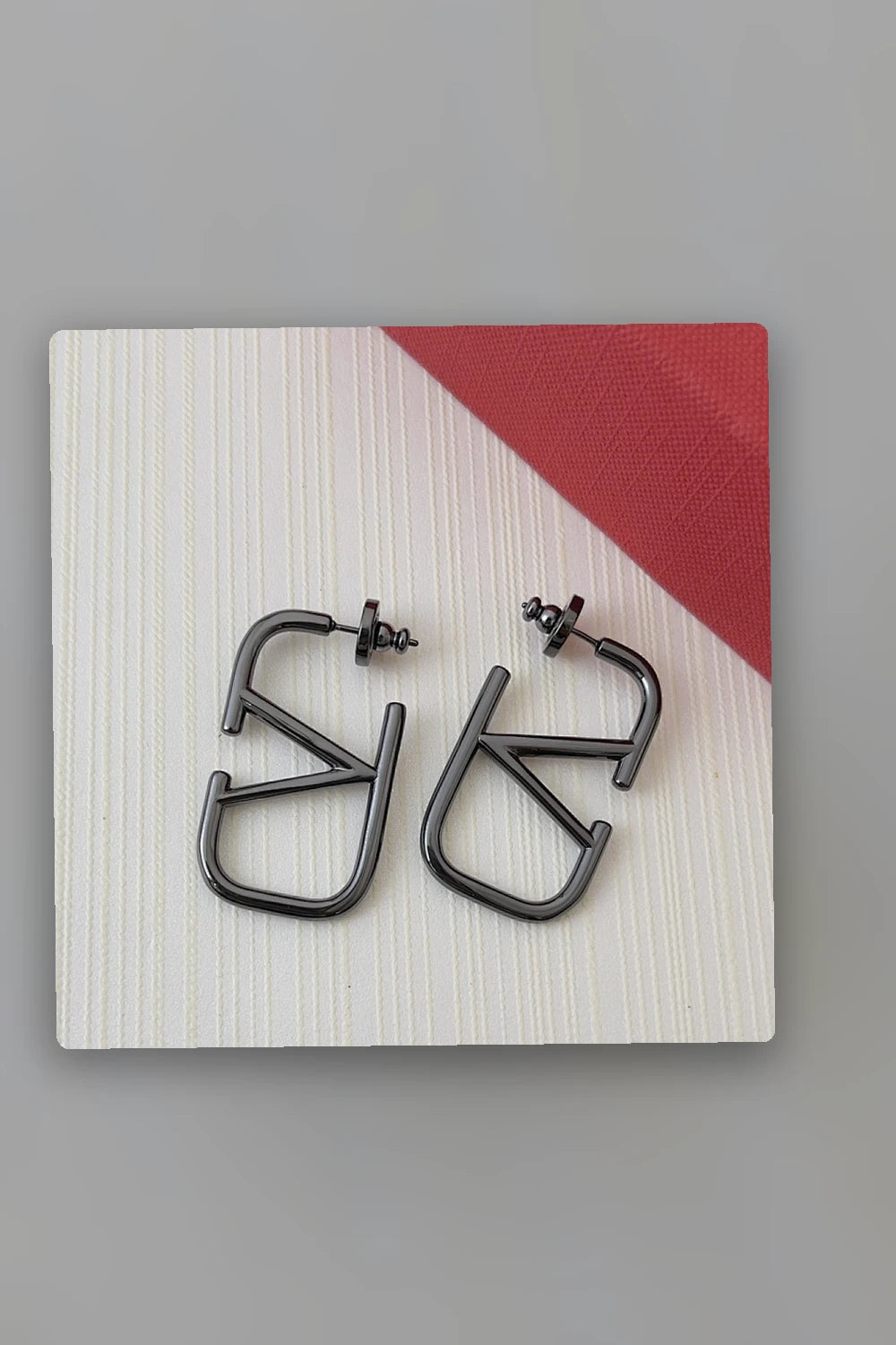 NB - VEL Jewelry - 501