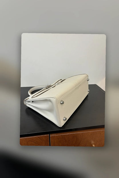 NB - HMS Bag - 407