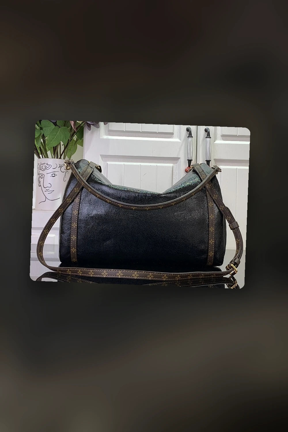 NB - LOV Bag - 1867