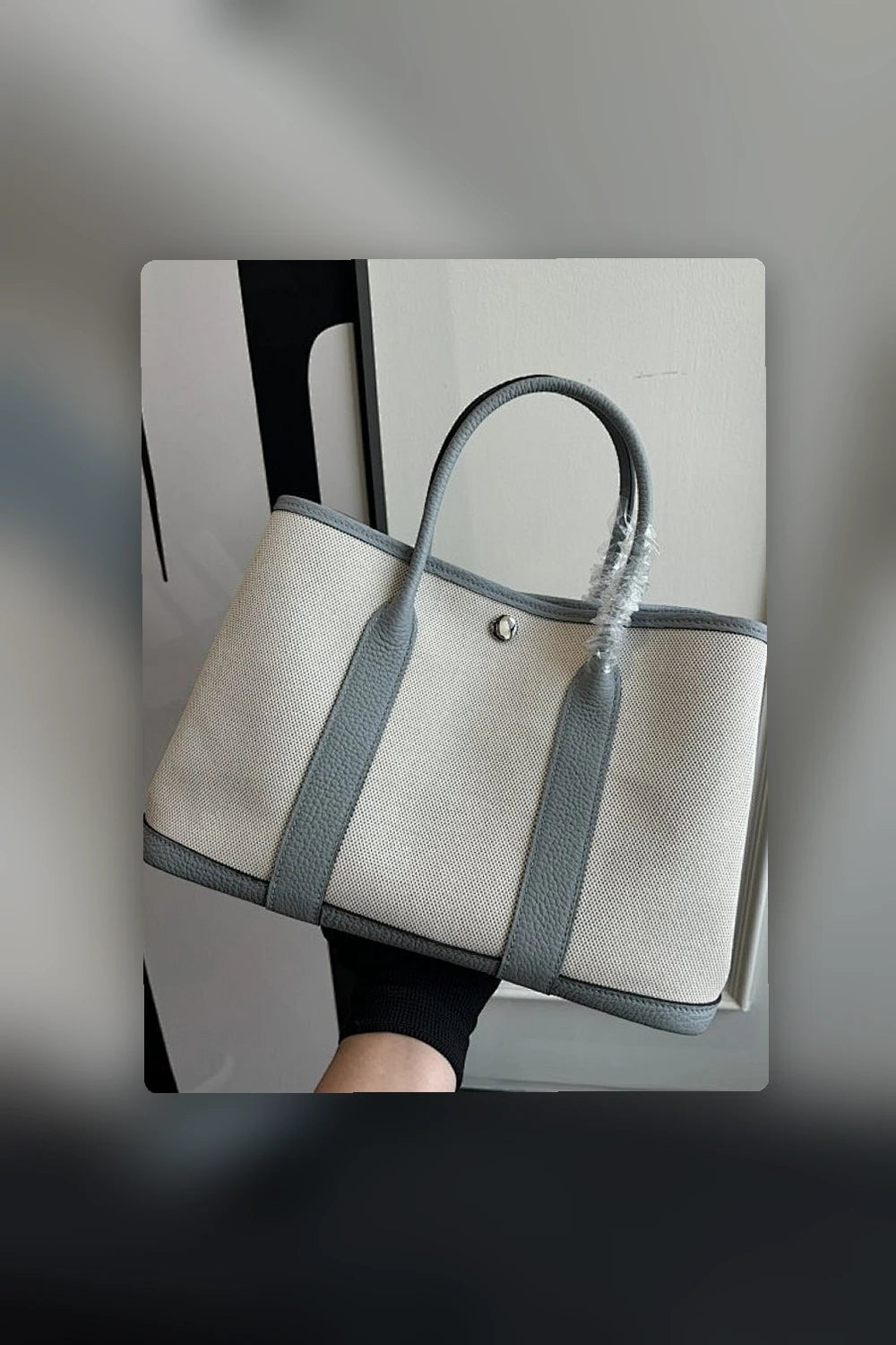 NB - HMS Bag - 088