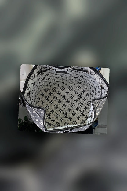 NB - LOV Bag - 1917