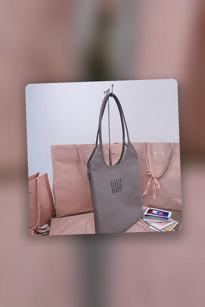 NB - MMU Bag - 697