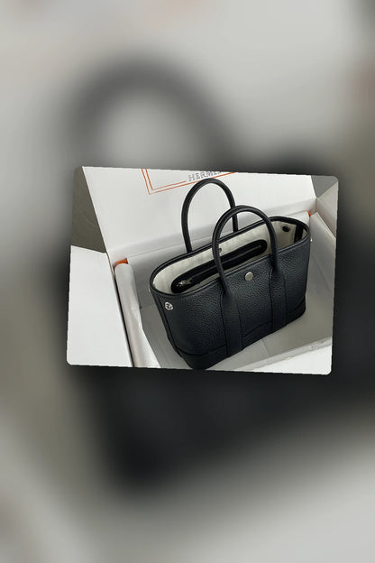 NB - HMS Bag - 045