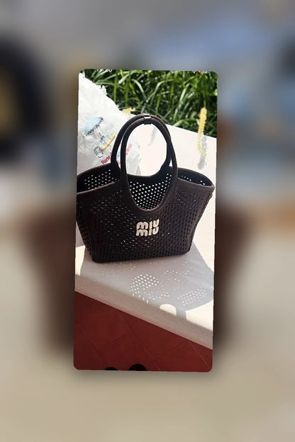 NB - MMU Bag - 1100