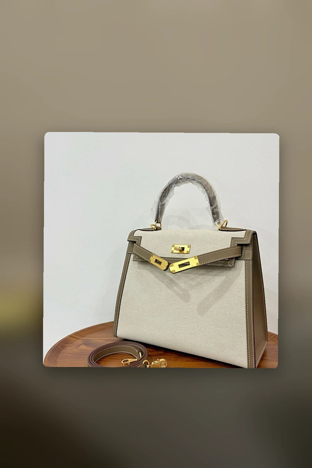 NB - HMS Bag - 1467