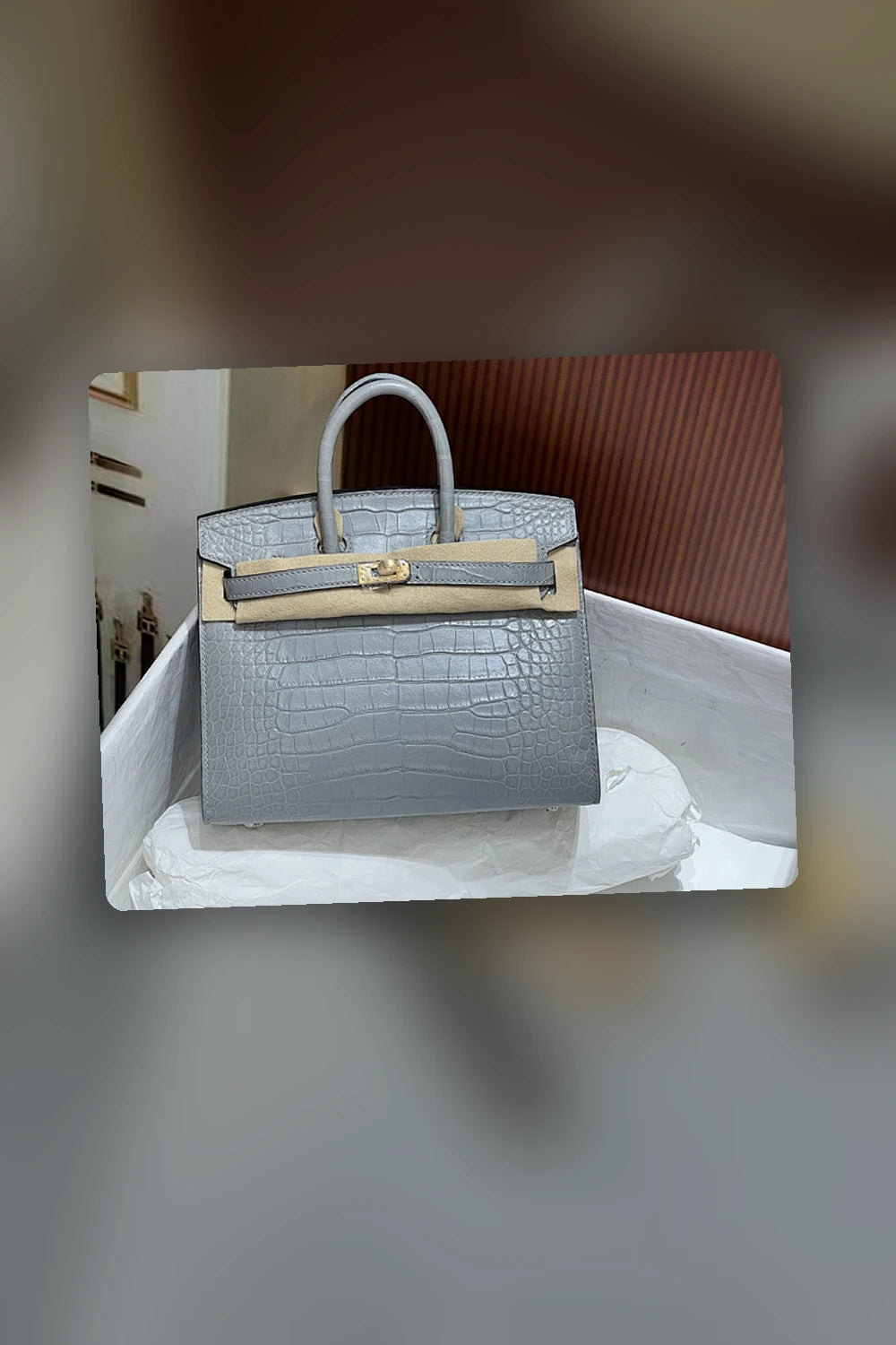 NB - HMS Bag - 679