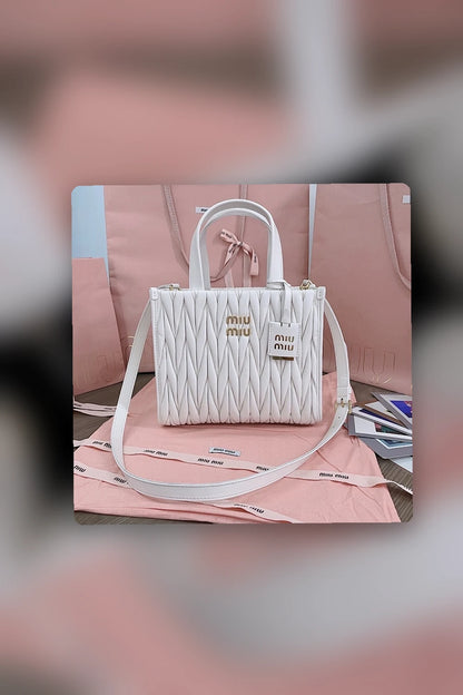 NB - MMU Bag - 855