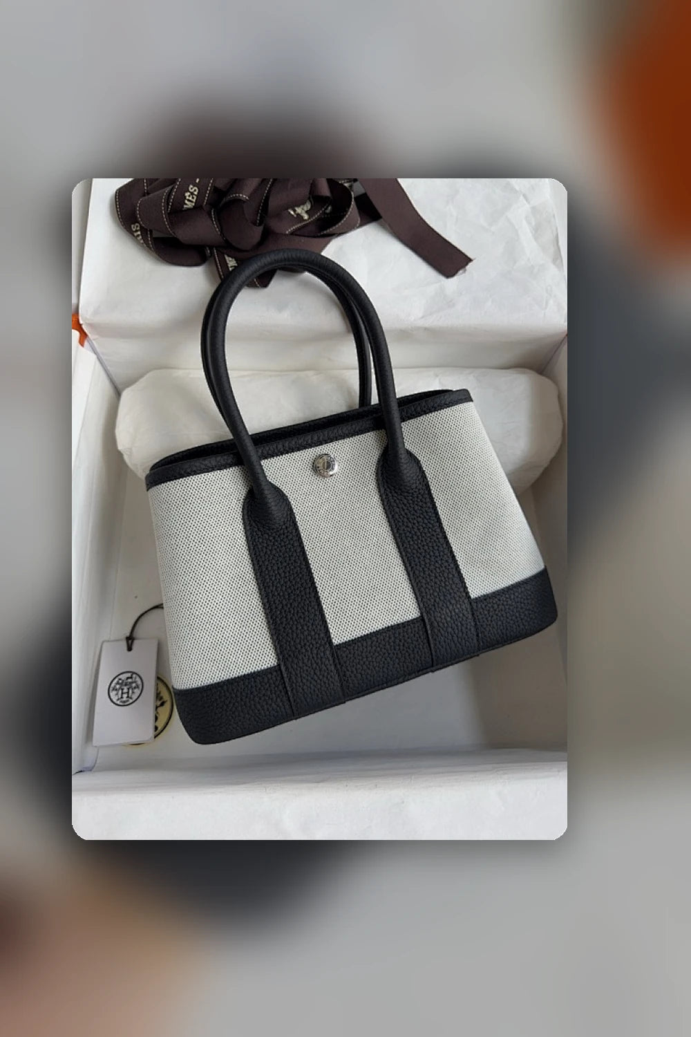 NB - HMS Bag - 1617