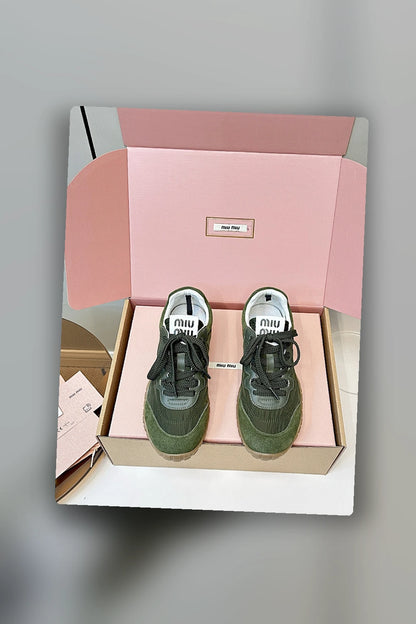 NB - MMU Women Shoes - 500