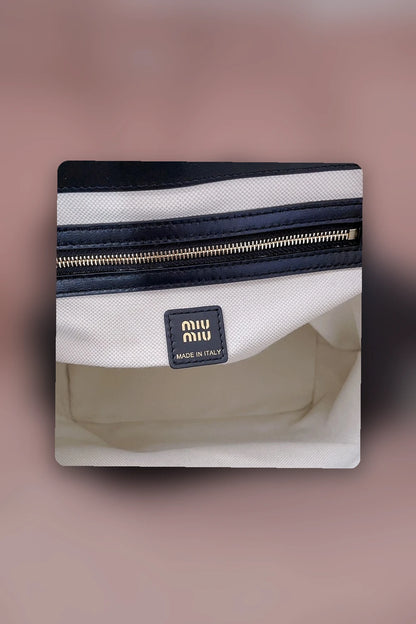 NB - MMU Bag - 642