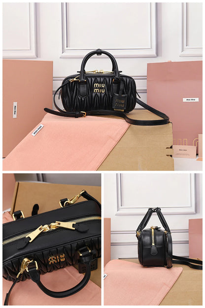 NB - MMU Bag - 663