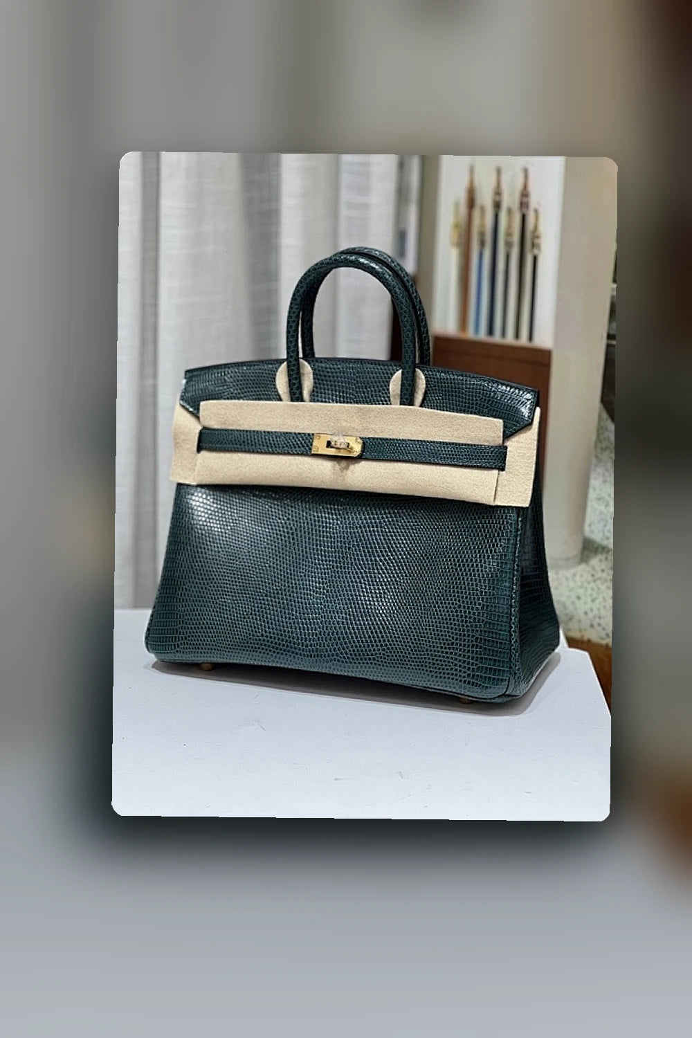 NB - HMS Bag - 926