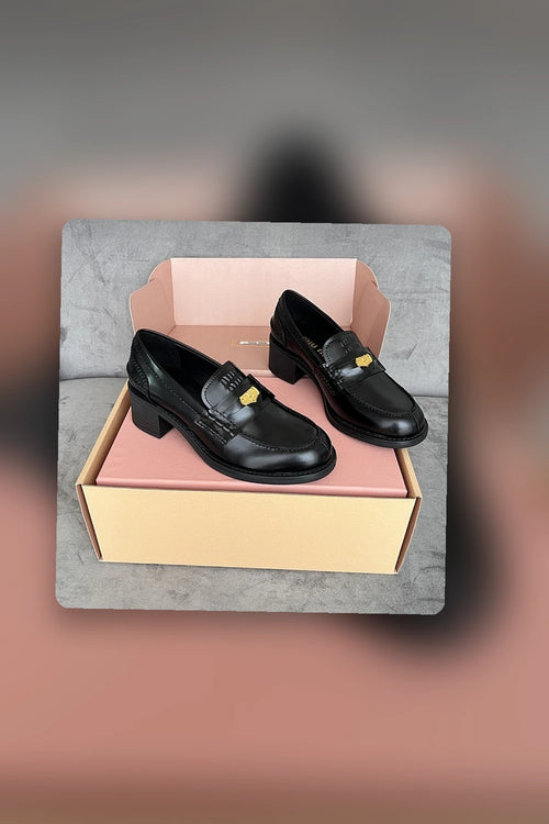 NB - MMU Women Shoes - 472