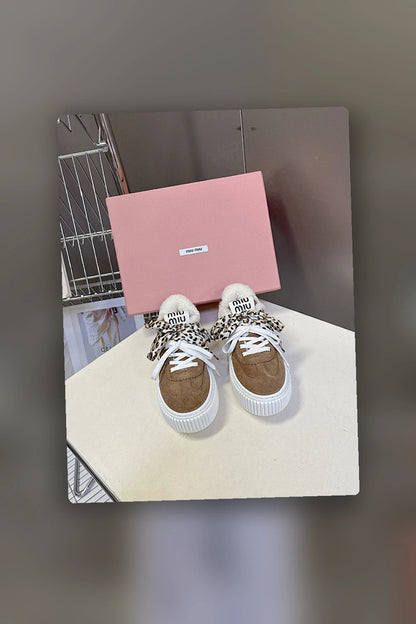 NB - MMU Women Shoes - 710