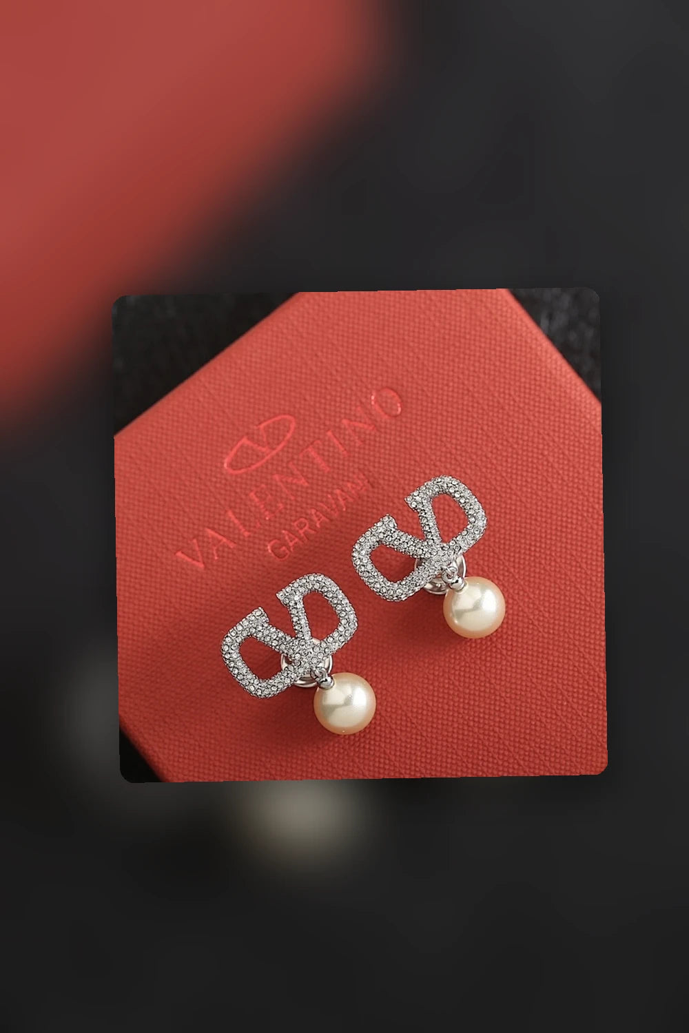 NB - VEL Jewelry - 606