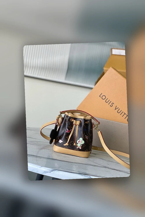 NB - LOV Bag - 697