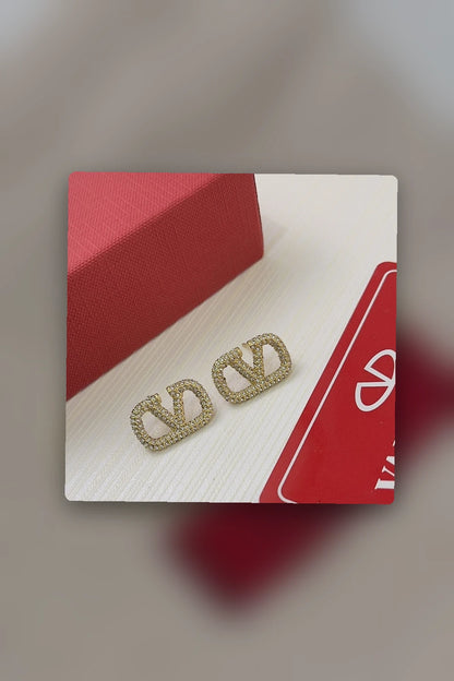 NB - VEL Jewelry - 306