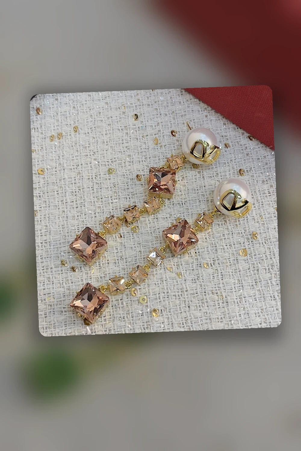 NB - VEL Jewelry - 305