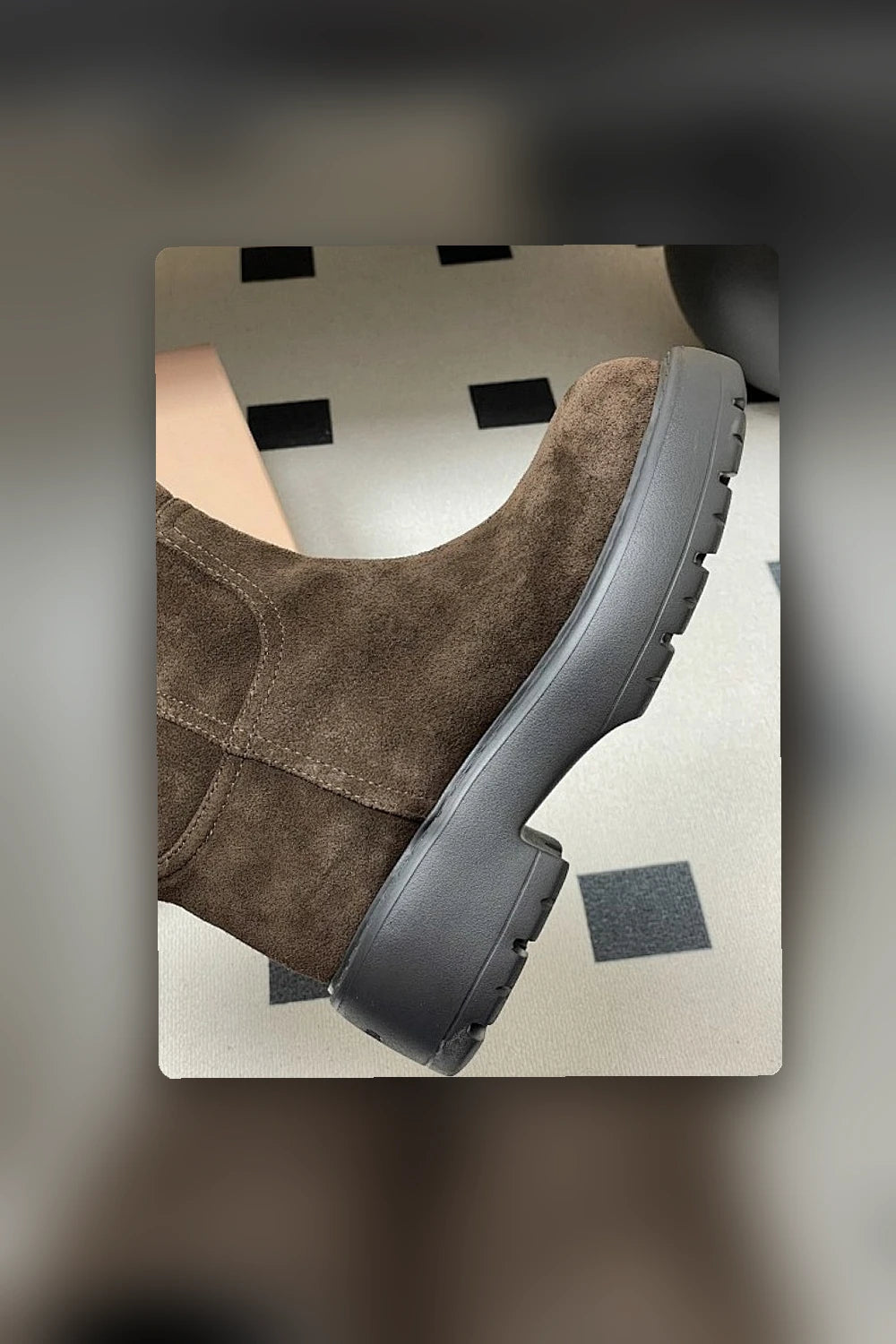 NB - MMU Women Shoes - 673