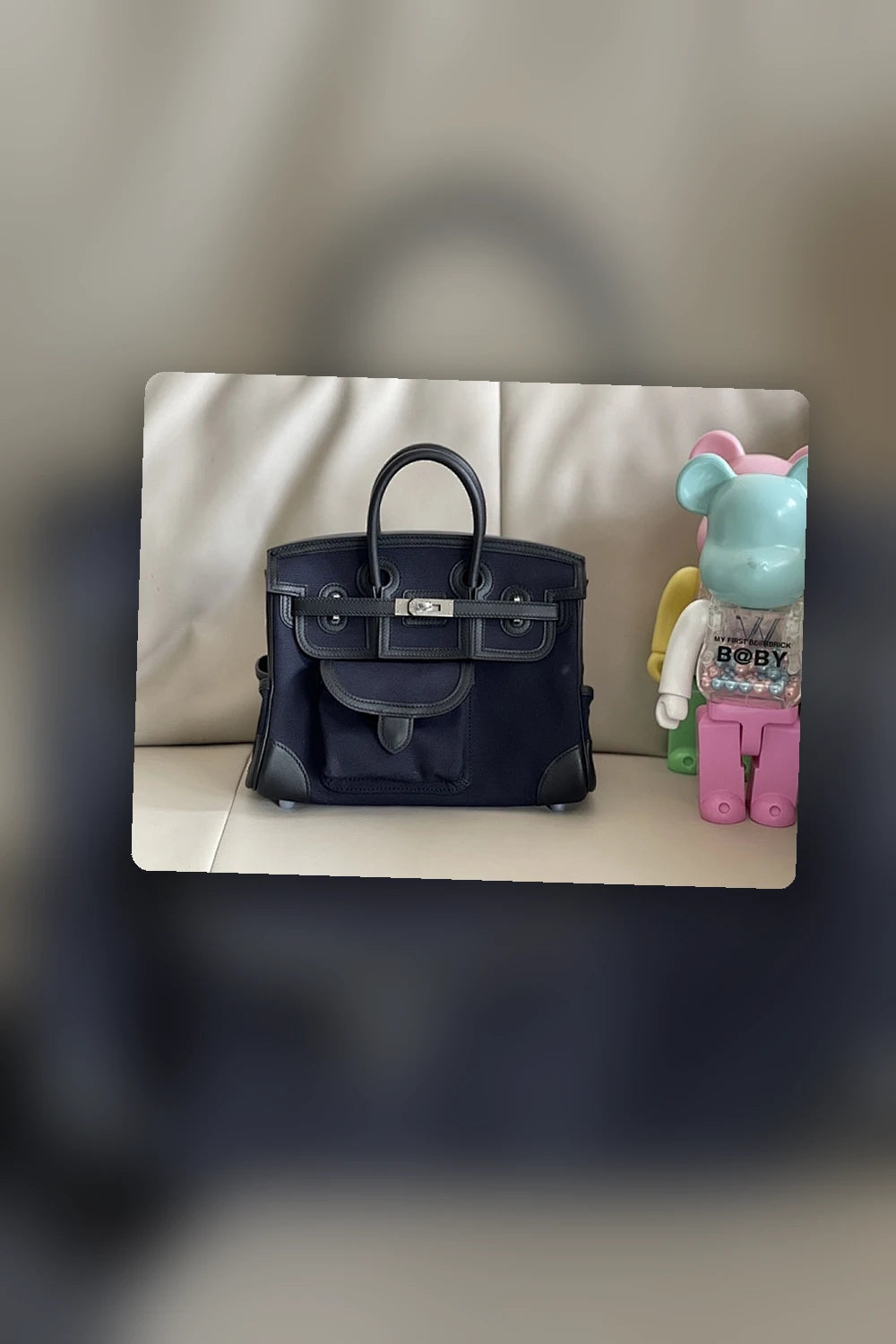 NB - HMS Bag - 883