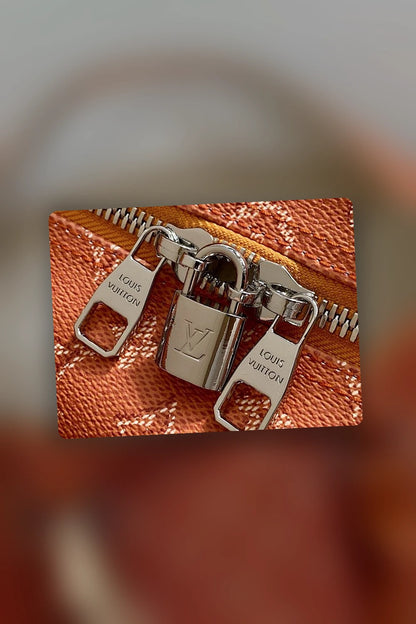 NB - LOV Bag - 834