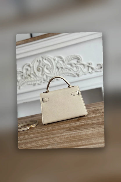 NB - HMS Bag - 810