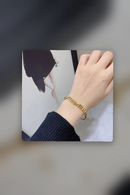 NB - MMU Jewelry - 271