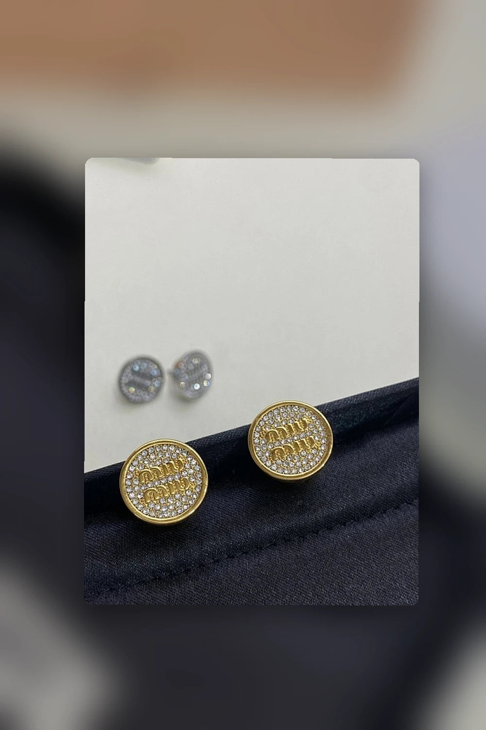 NB - MMU Jewelry - 375