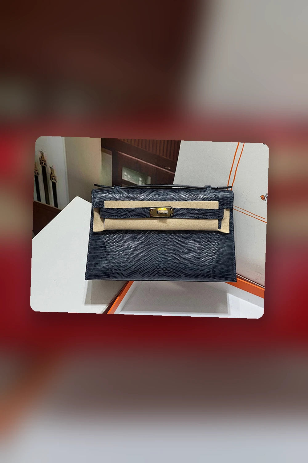 NB - HMS Bag - 672