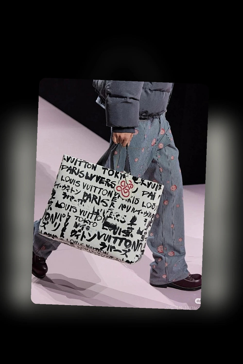 NB - LOV Bag - 1819