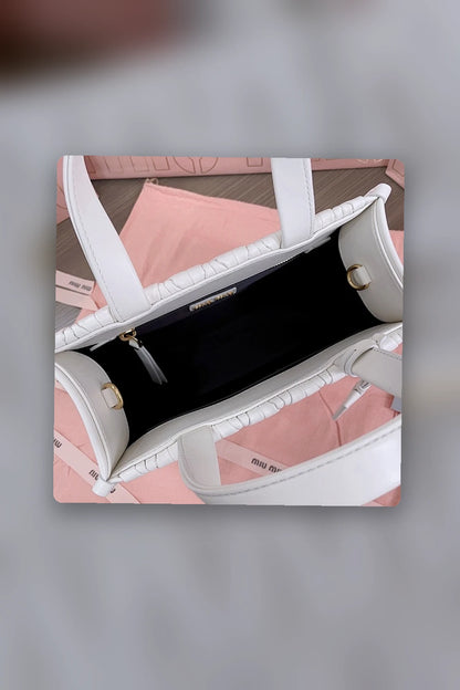 NB - MMU Bag - 855