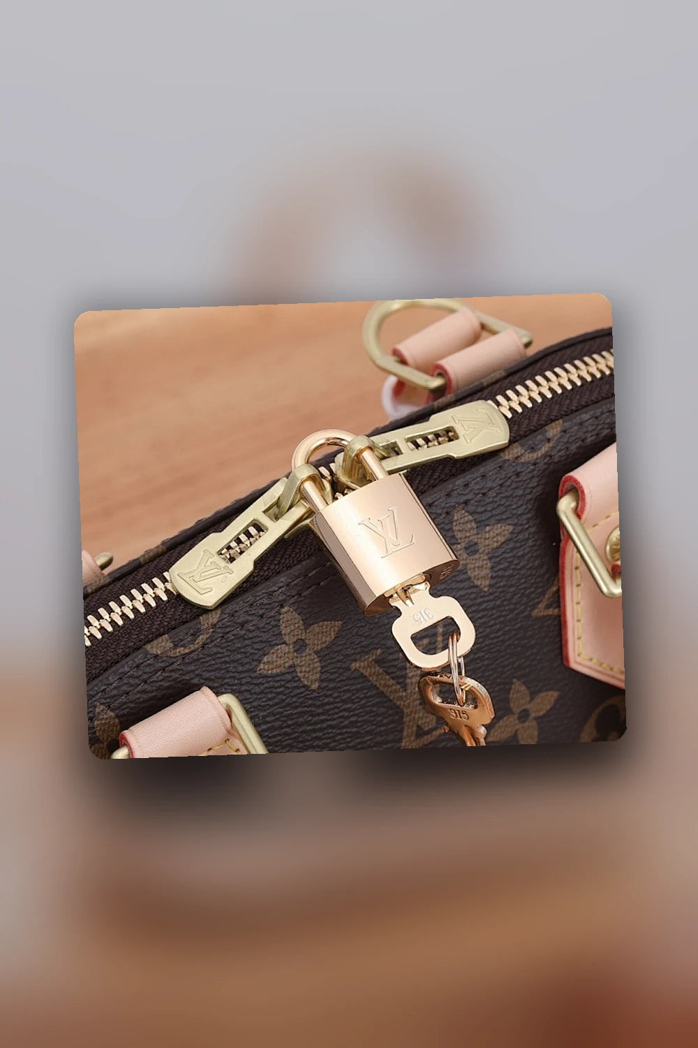 NB - LOV Bag - 1368