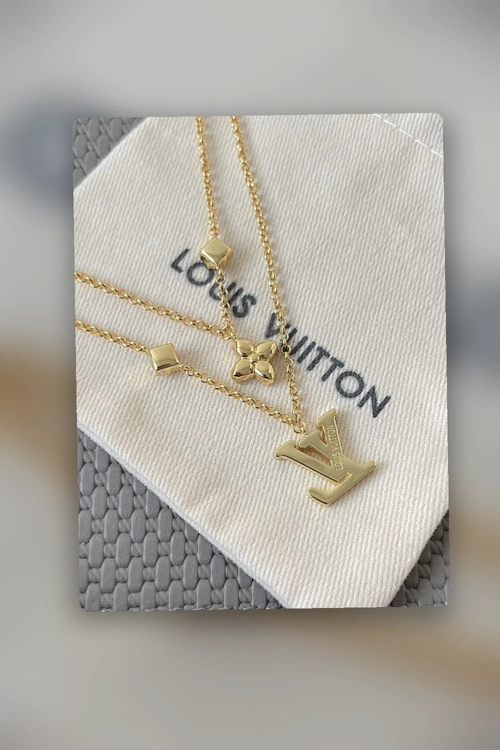 NB - LOV Jewelry - 821