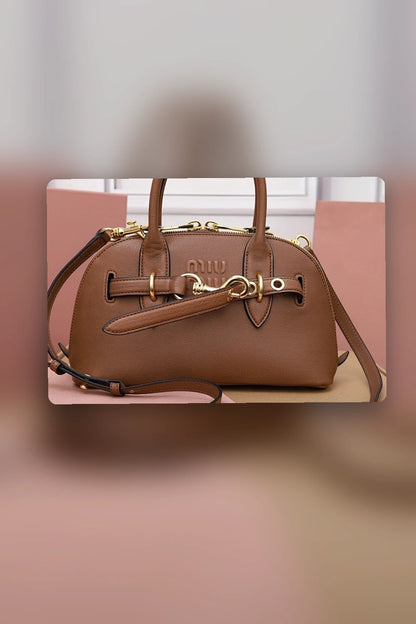 NB - MMU Bag - 084