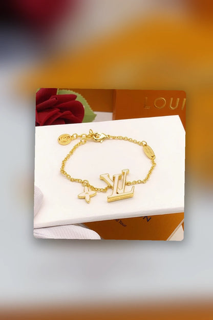 NB - LOV Jewelry - 298