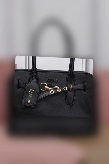 NB - MMU Bag - 093