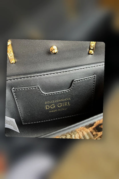NB - DAG Bag - 320