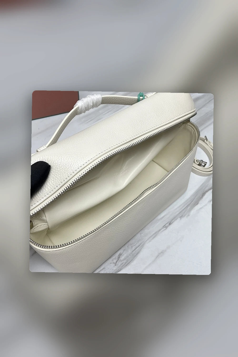 NB - DLVX Bag - 237