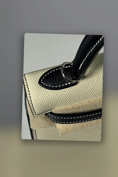 NB - HMS Bag - 1230