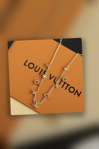 NB - LOV Jewelry - 717