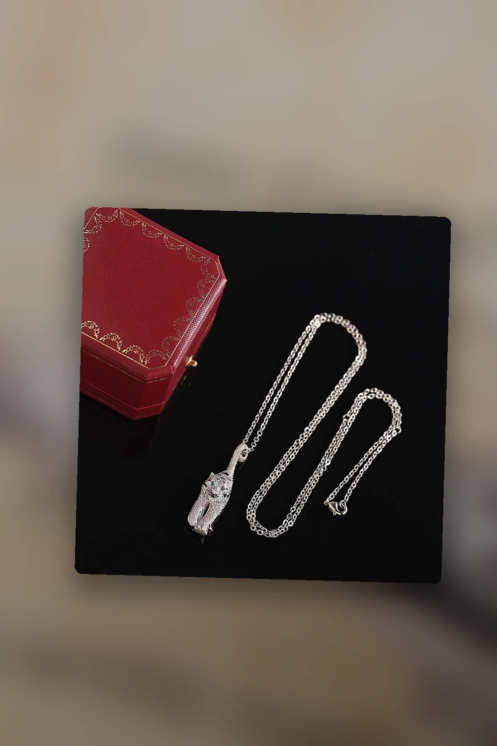 NB - CRA Jewelry - 302