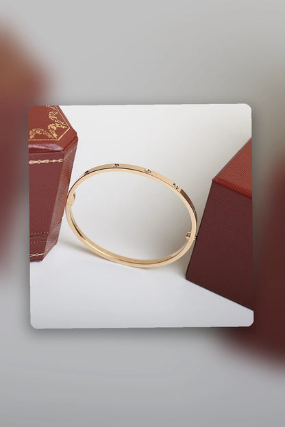 NB - CRA Jewelry - 239