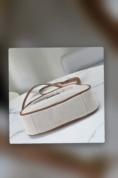 NB - MMU Bag - 029
