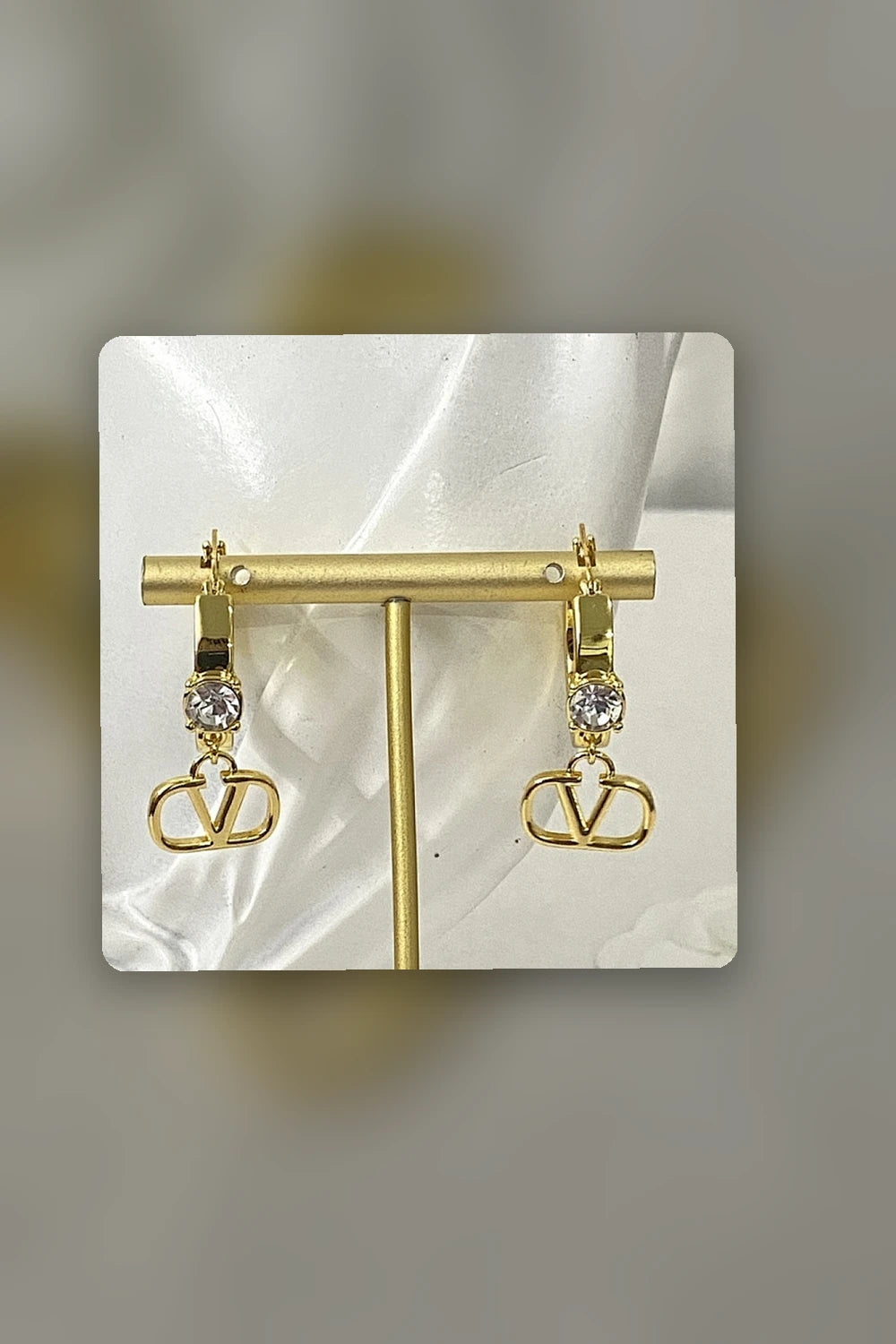NB - VEL Jewelry - 300