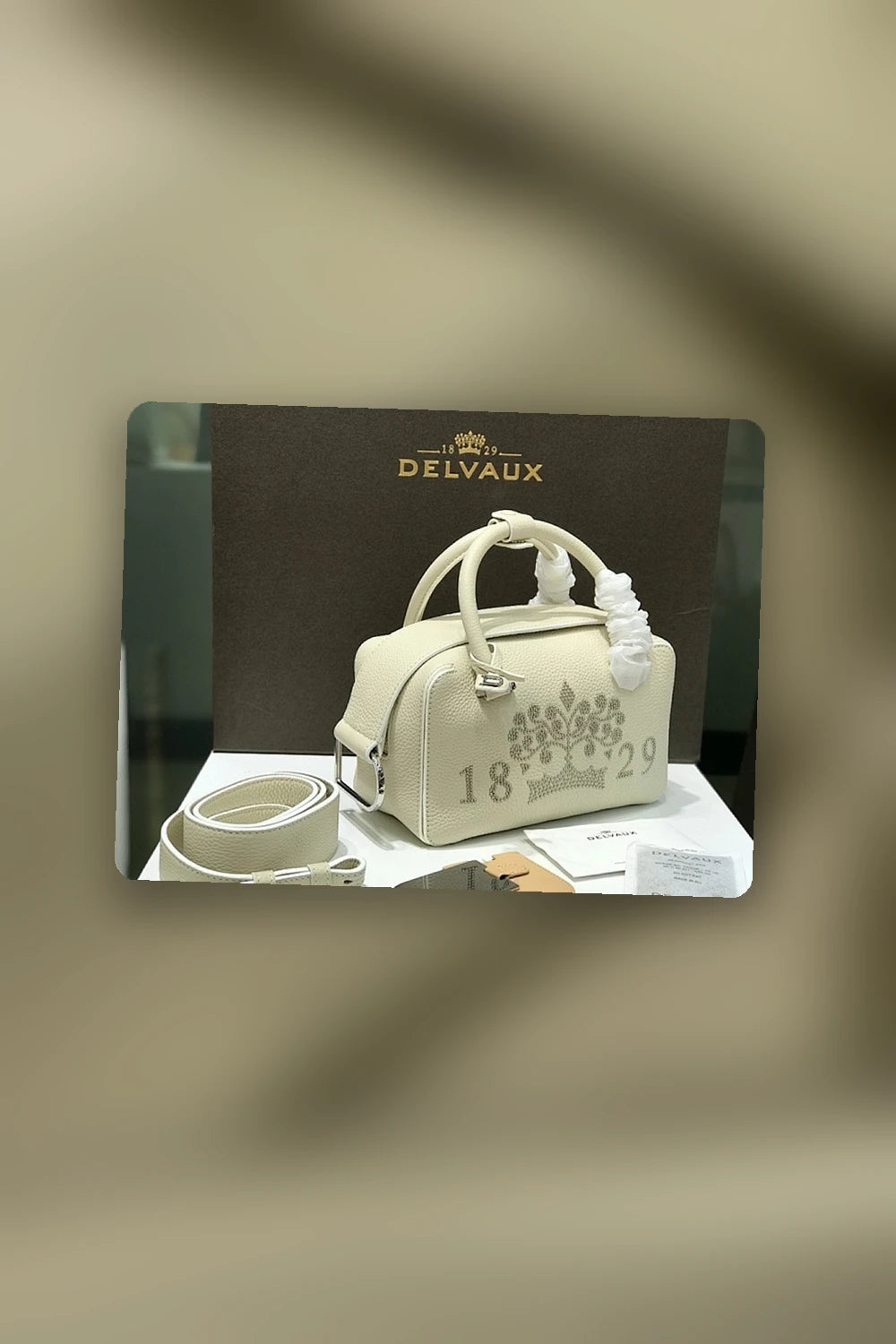 NB - DLVX Bag - 302