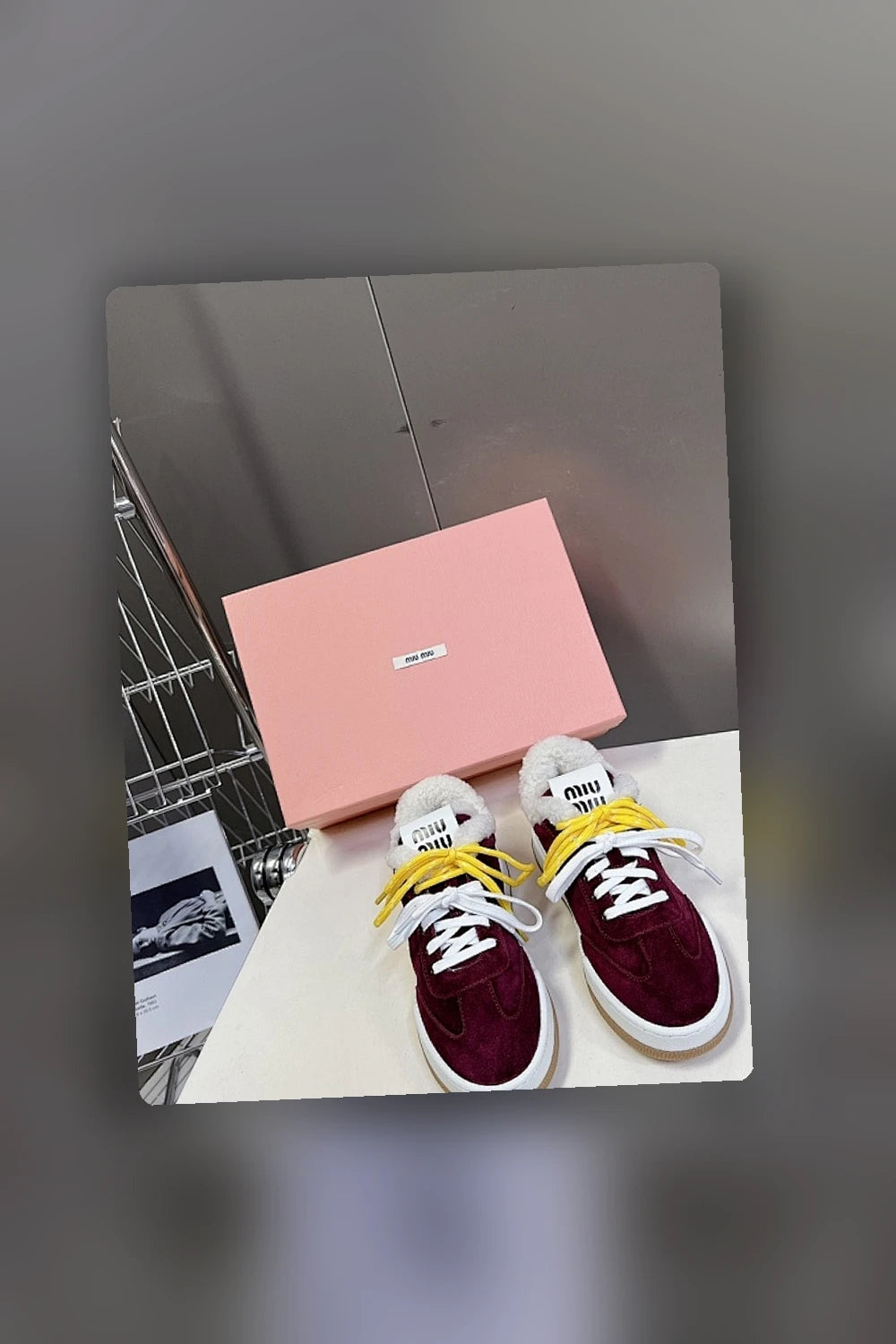 NB - MMU Women Shoes - 402