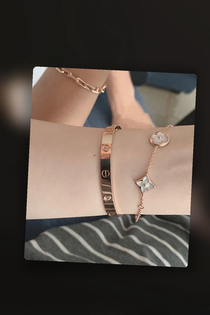 NB - LOV Jewelry - 813