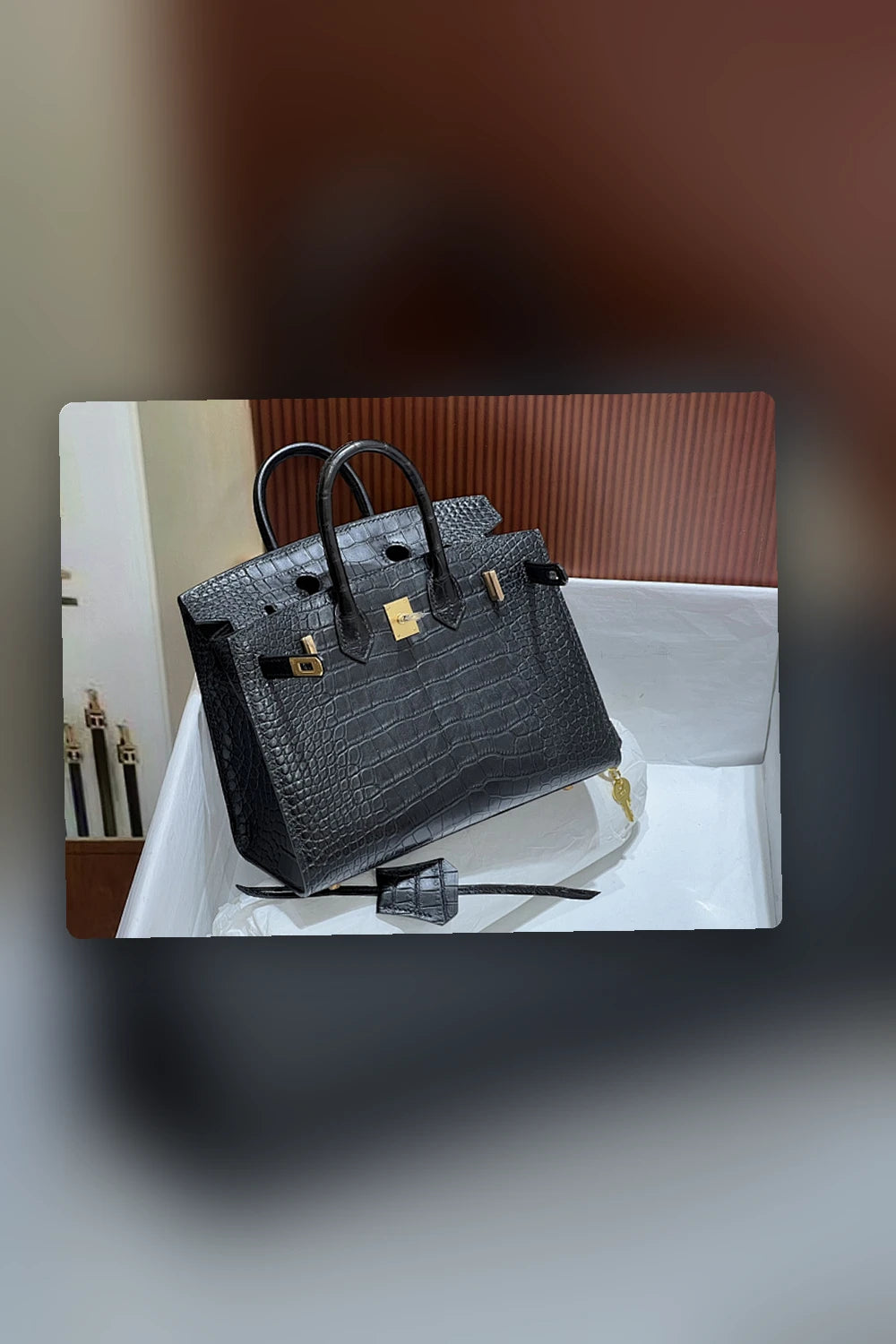 NB - HMS Bag - 681